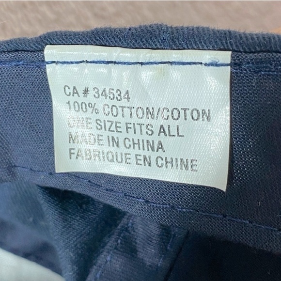 5/$25 Navy Blue Wawa Canada Hat - Picture 10 of 11